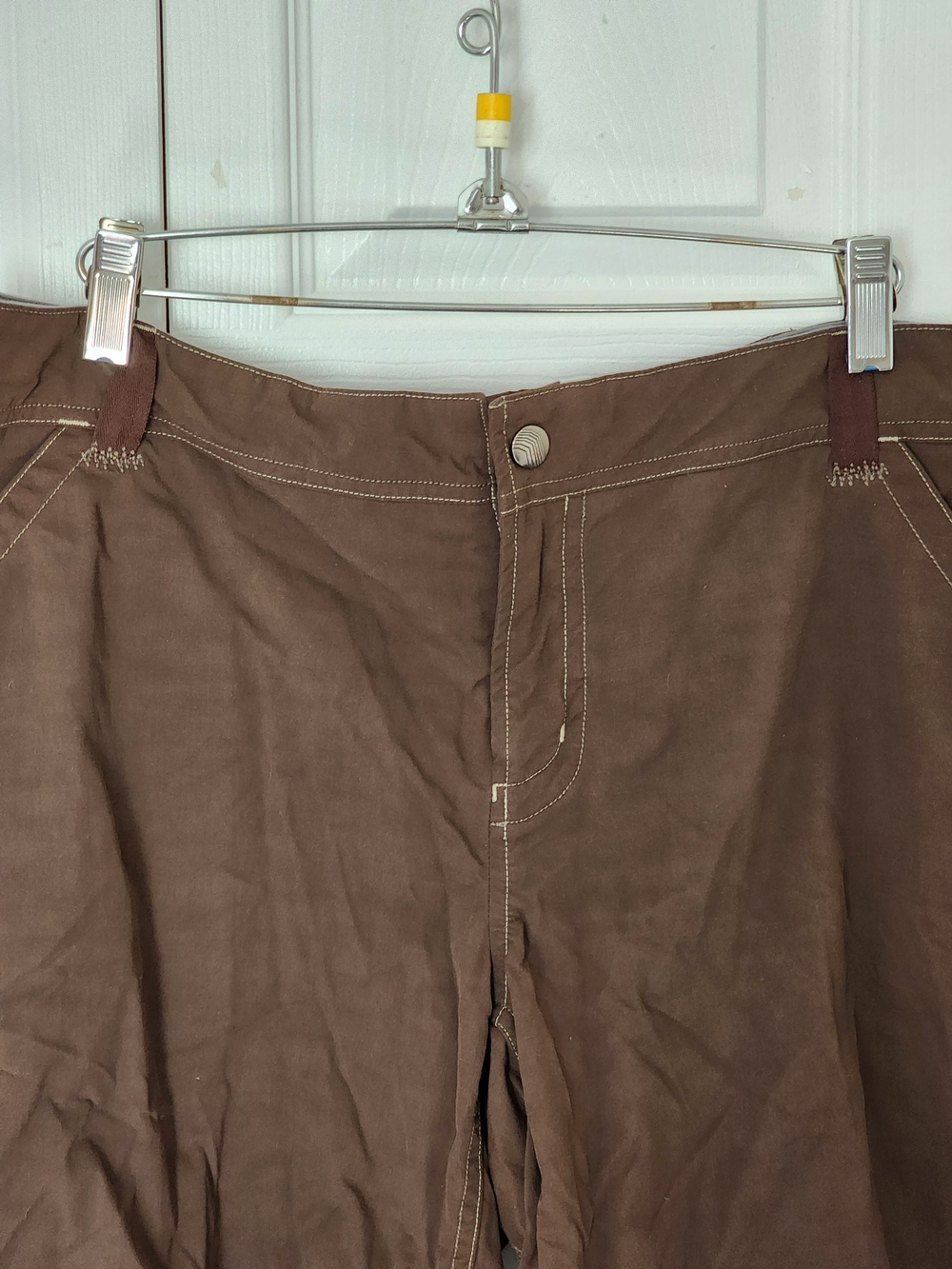 Mountain Hardwear Women's Brown Outdoir Shorts Size 12 - Picture 7 of 12